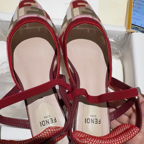 Fendi Women's Multicolor Patterned Flats - Picture 2 of 6